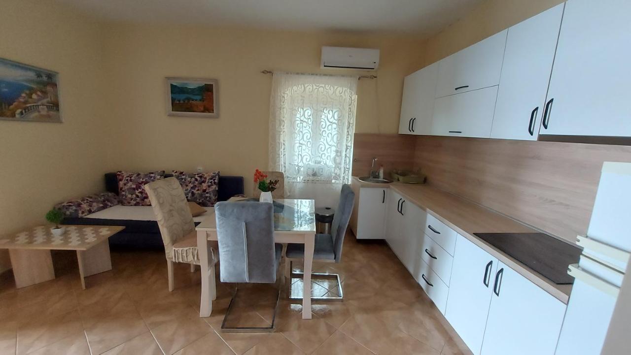 Apartment Terazza Di Ljuta 科托尔 外观 照片